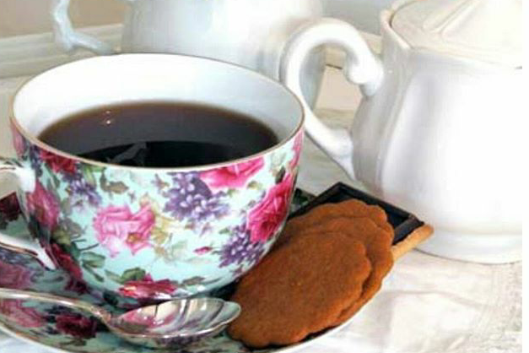 عکس چای و شیرینی عصرانه