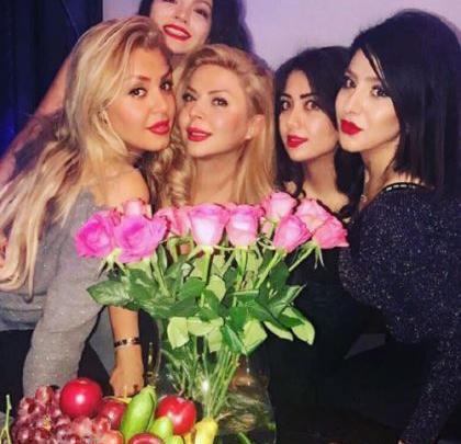 عکس ریحانه فلاح مجری اتاق خبر