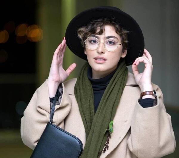 عکس ریحانه پارسا با تتلو