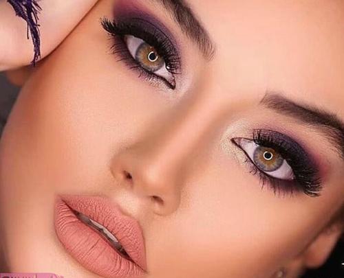 عکس عروس چشم رنگی