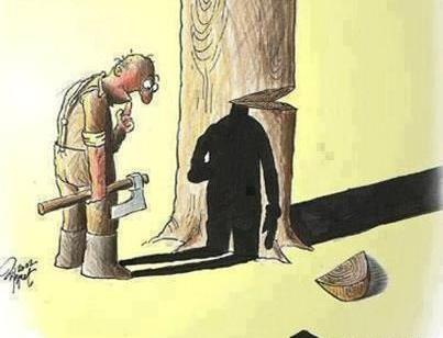 عکس ضرب المثل هرچه کنی به خود کنی