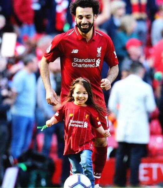 عکس محمد صلاح و همسرش
