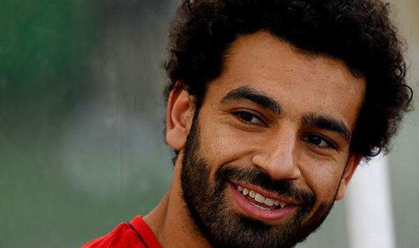 عکس محمد صلاح و همسرش