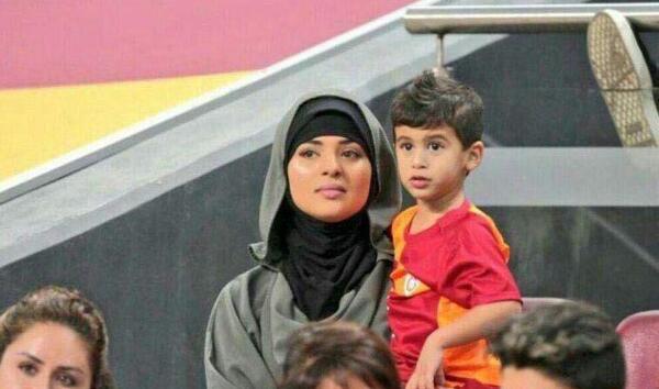 عکس محمد صلاح و همسرش