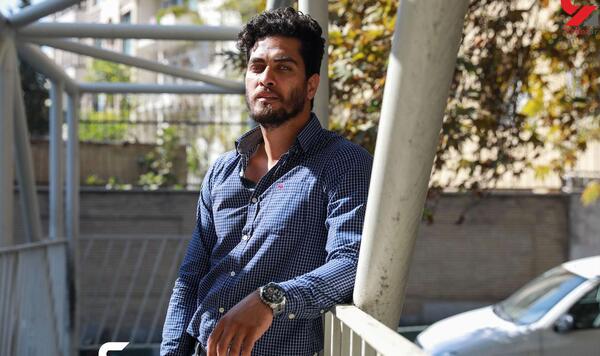 عکس مرد صلح