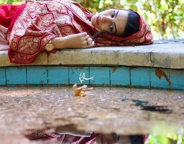 عکس با حجاب لاله مرزبان