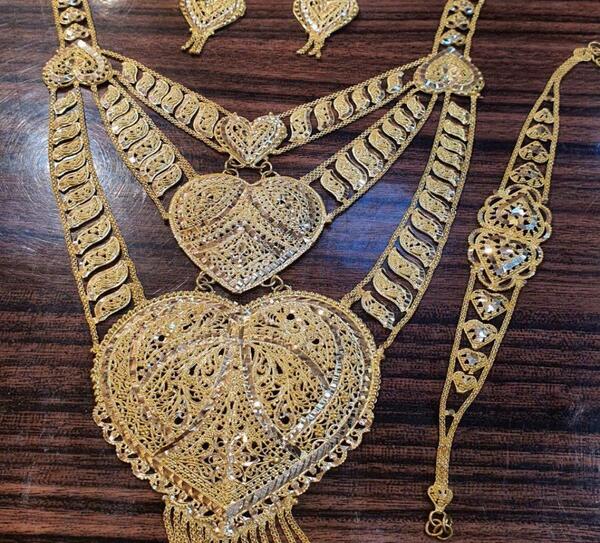 عکس طلا عربی