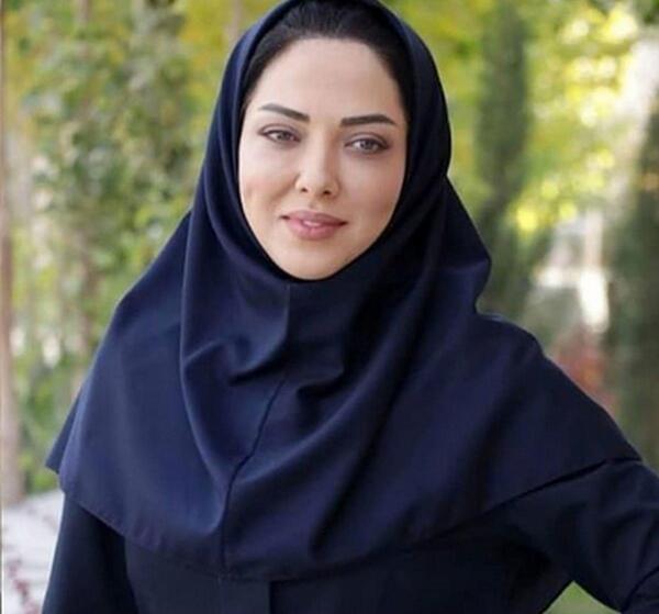 عکس با حجاب لیلا اوتادی