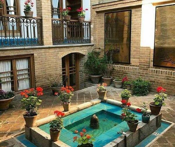 عکس خانه ویلایی قدیمی