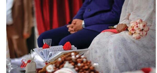 عکس عروس و داماد در محضر