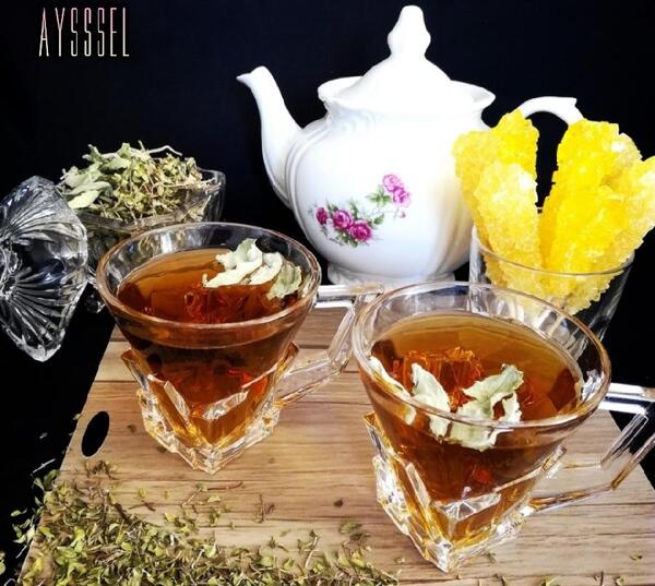 عکس دمنوش آویشن