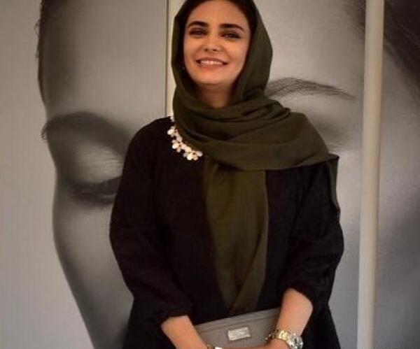 عکس لبخند از ته دل