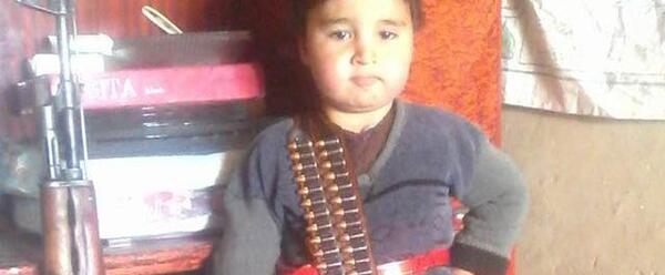 عکس نوزاد افغانی
