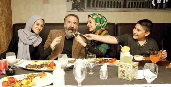 عکس خانوادگی غذا