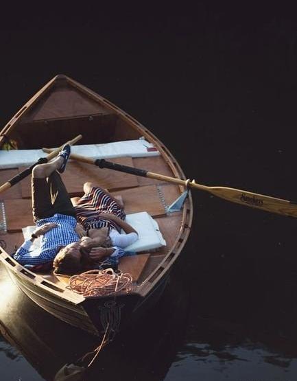 عکس رمانتیک قایق