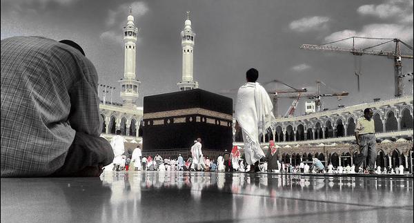 عکس کعبه سیاه و سفید