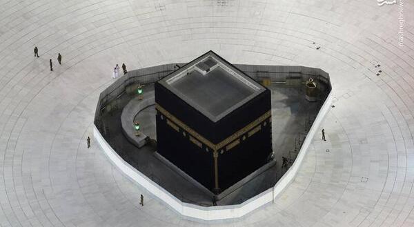 عکس کعبه سیاه و سفید