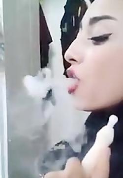 عکس فیک دخترونه با قلیون