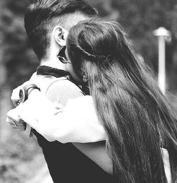 عکس عاشقانه بغل گرفتن