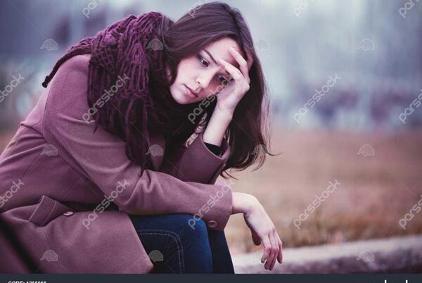عکس جدید زن غمگین