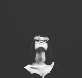 عکس تصویر زمینه طوسی