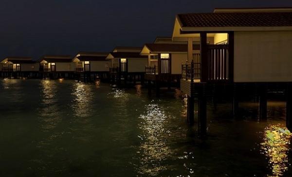 عکس دریا شمال در شب