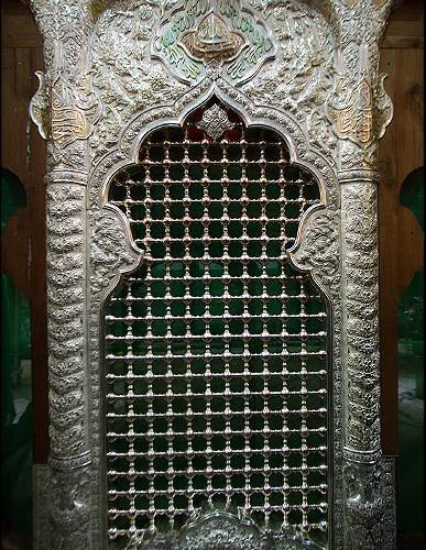 عکس شبکه های ضریح امام حسین