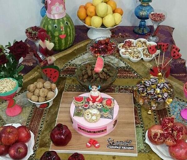 عکس ایده برای چیدن میز شب یلدا