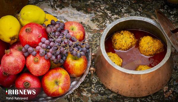 عکس یلدایی متفاوت