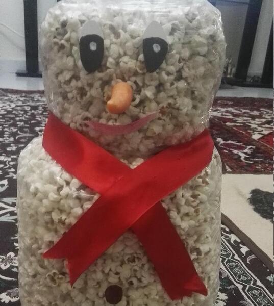 عکس آدم برفی با ذرت