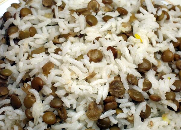 عکس غذا عدس پلو
