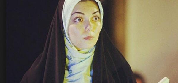 عکس آزاده نامداری در فرودگاه