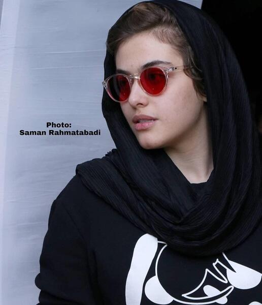 عکس ریحانه پارسا در جشنواره فیلم فجر