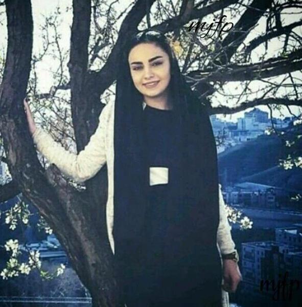 عکس با حجاب مهشید جوادی