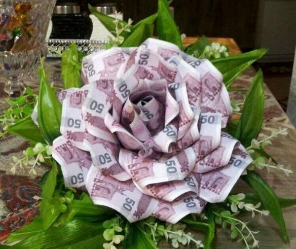 عکس دسته گل با پول