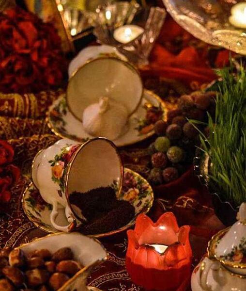 ژست عکس با سفره هفت سین