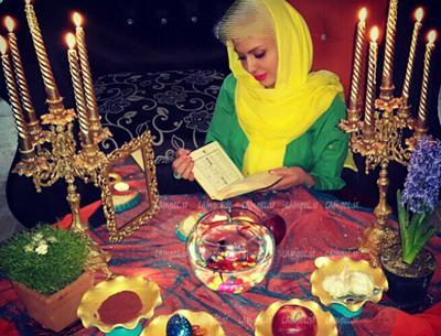 ژست عکس با سفره هفت سین