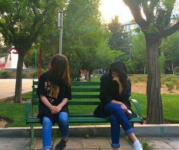 عکس فیک دخترونه تو پارک
