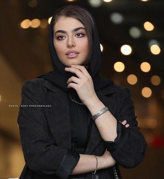 عکس ریحانه پارسا جشنواره فجر