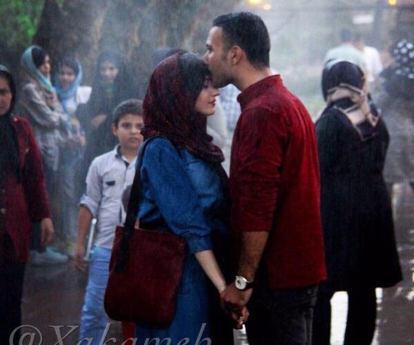 عکس بوسه پیشانی عاشقانه