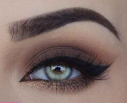عکس چشم آرایش کرده