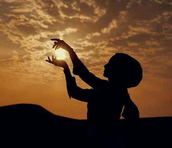 عکس ژست دخترانه از پشت