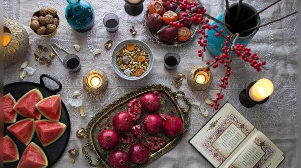 عکس شب چله ساده