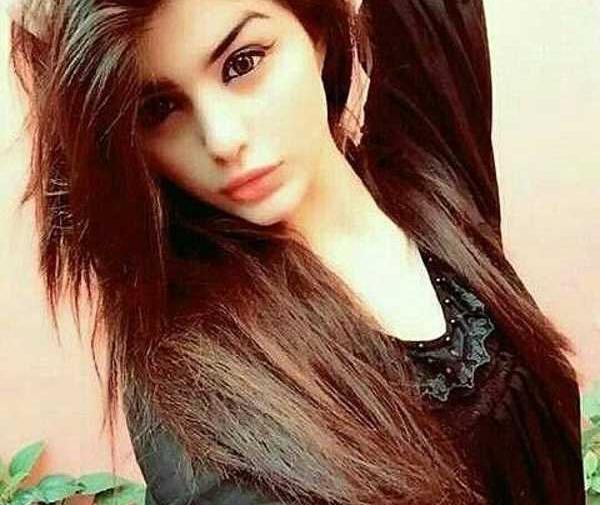 ژست عکس دخترانه سلفی نیمرخ