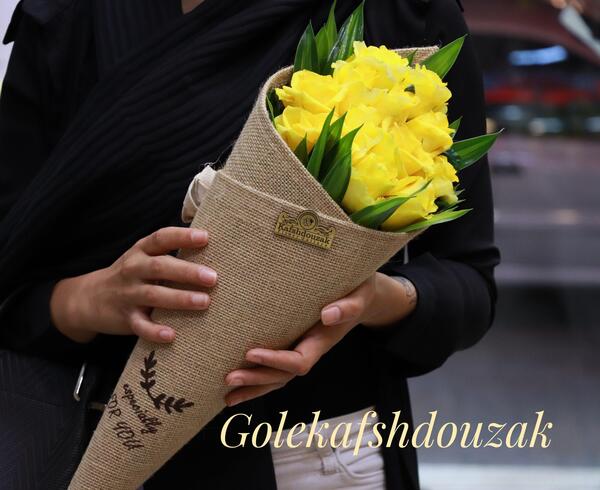 عکس دسته گل کنفی