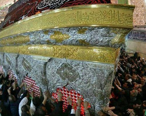 عکس ضریح امام حسین به صورت کشتی