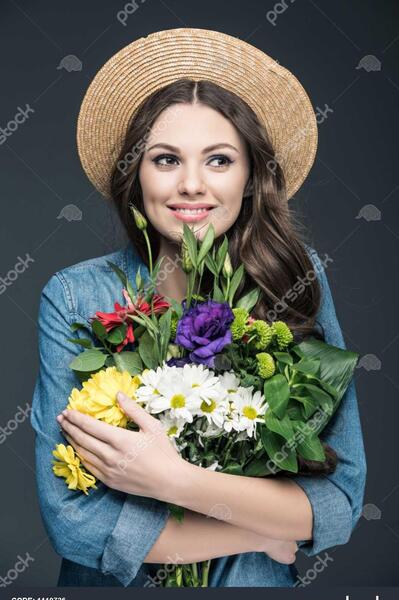 عکس دختر شاد و زیبا