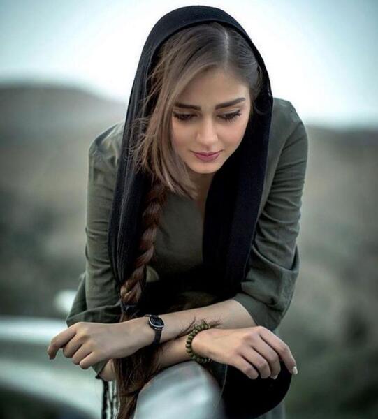عکس پروفایل دختر غمگین
