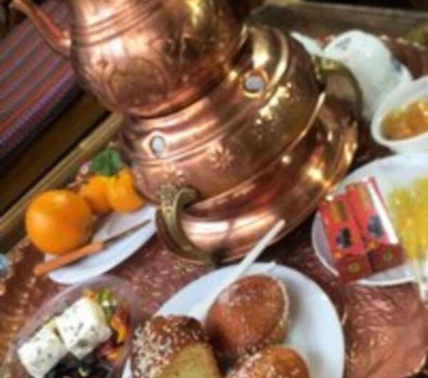 عکس تخت طاووس مراغه