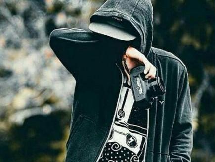 عکس پروفایل پسرانه غمگین لاتی